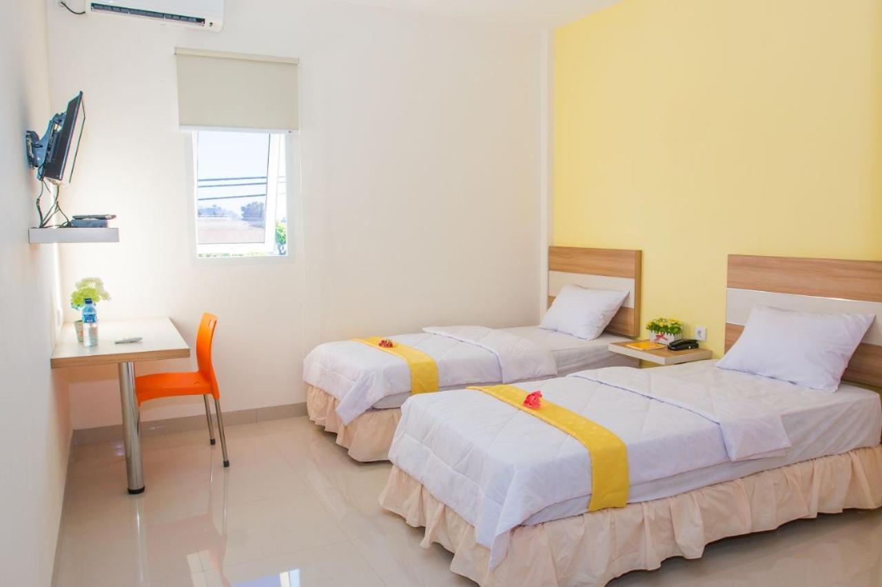 Berlian Hotel Енде Екстериор снимка