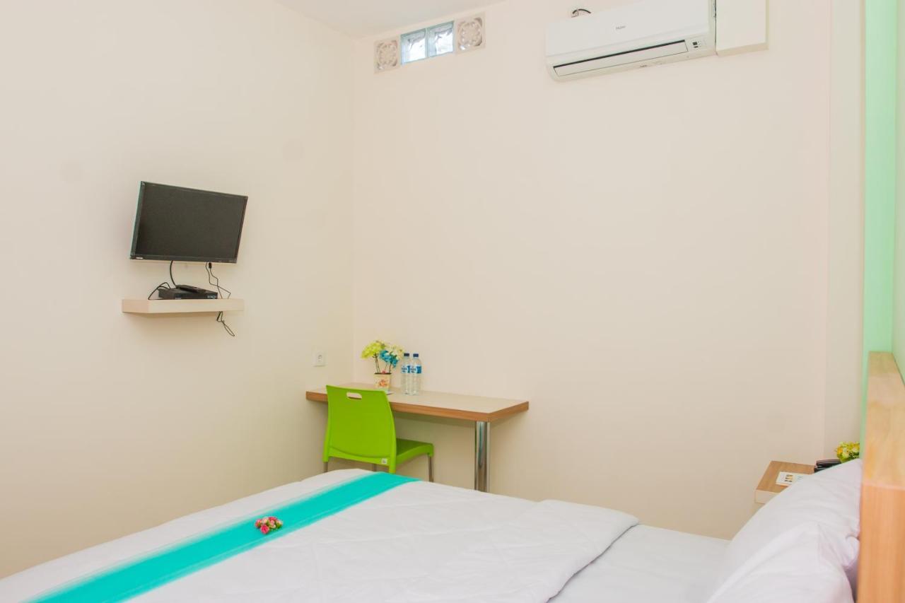 Berlian Hotel Енде Екстериор снимка